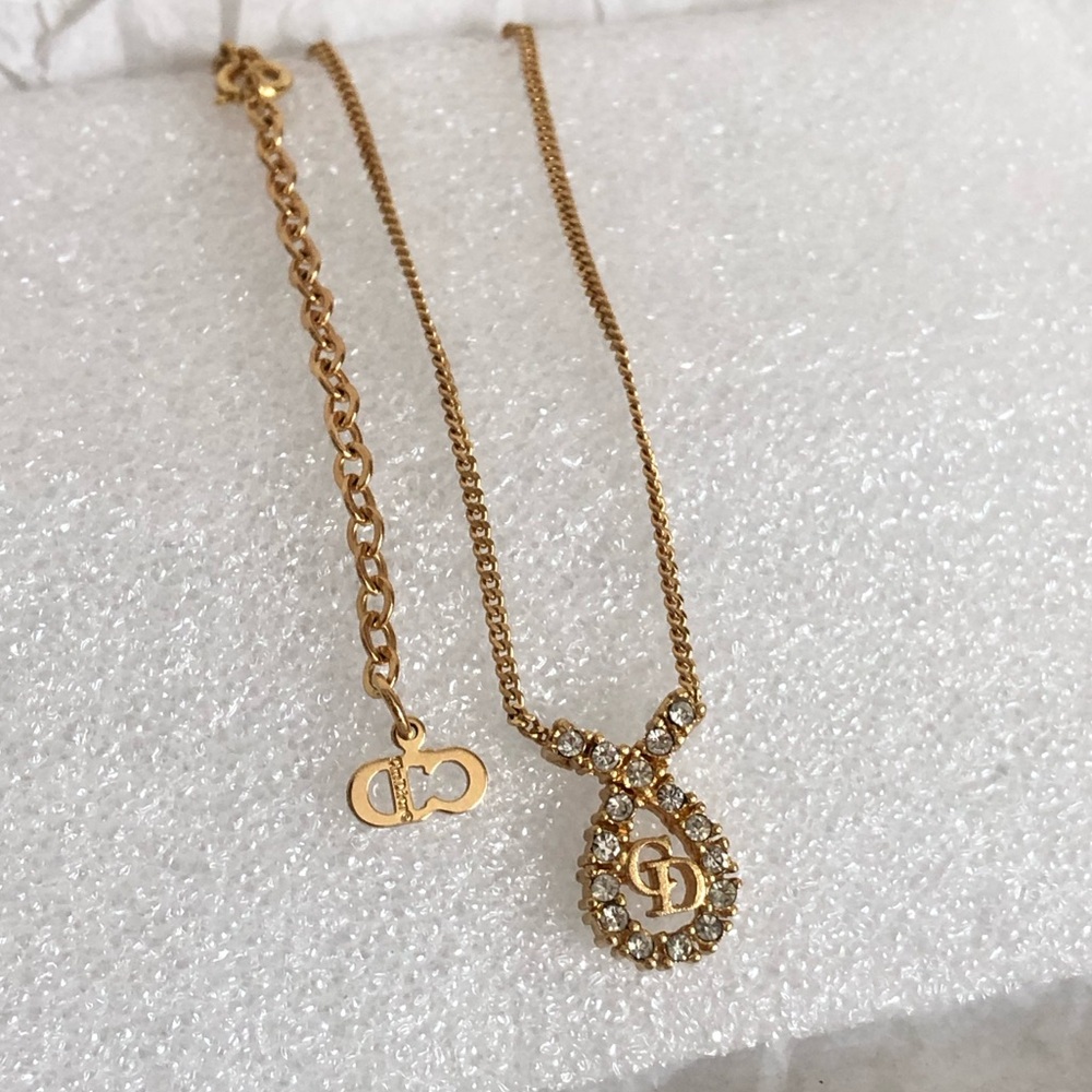 Dior crystal logo necklace CD gold rhinestones pendant leaf drop